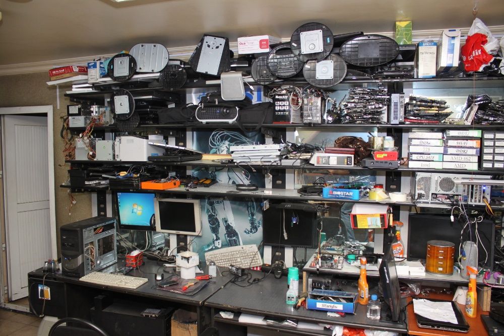Ремонт в орбите, ноутбуков, ПК, xBox, PS, мониторов, принтеров.