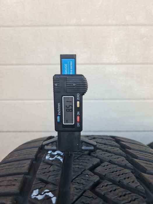 Зимни гуми 2 броя CONTINENTAL WinterContactTS850P 225 55 R16 дот 3518
