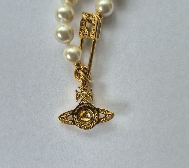 Vand colier Vivienne Westwood " Lucrece Pearl Necklace"
