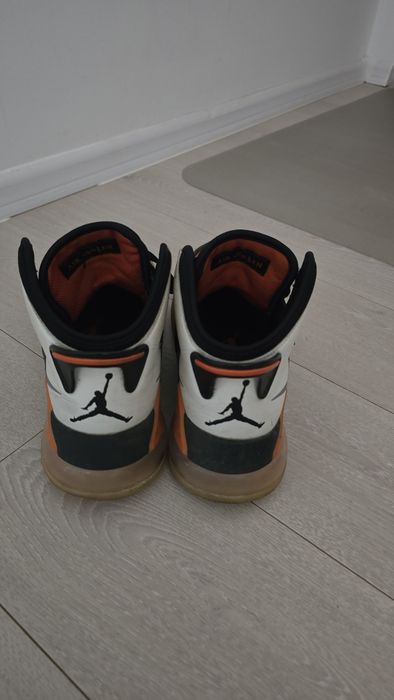 Jordan Mars 270 marime 42.5