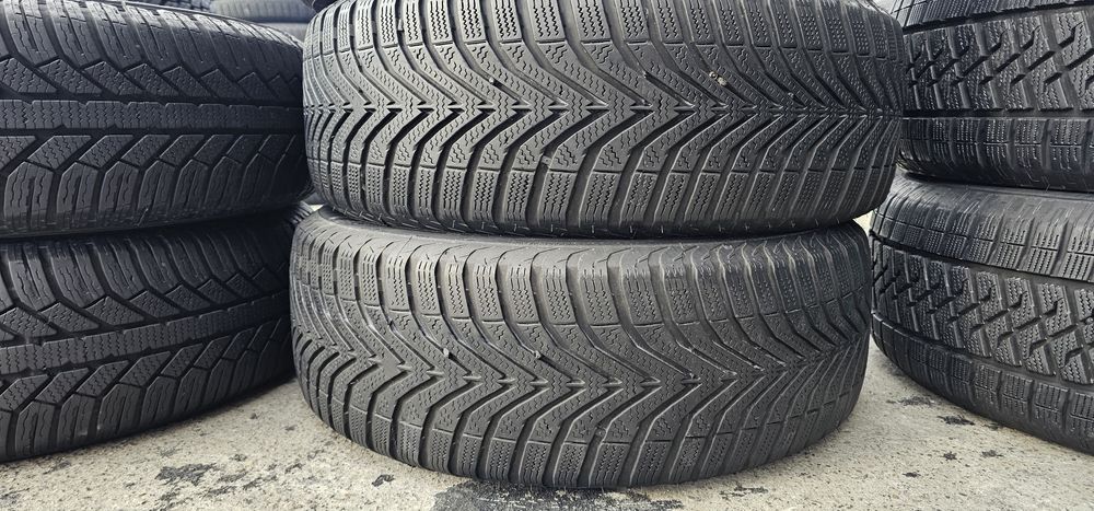 195 60 R 15 Vredestein iarna