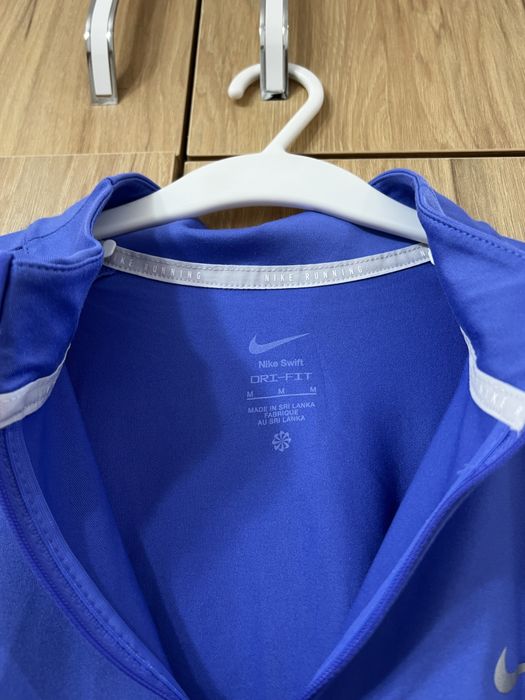 Дамска блуза Nike  - размер М -24,99€