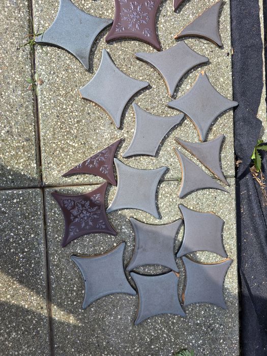 Продам декор плитку