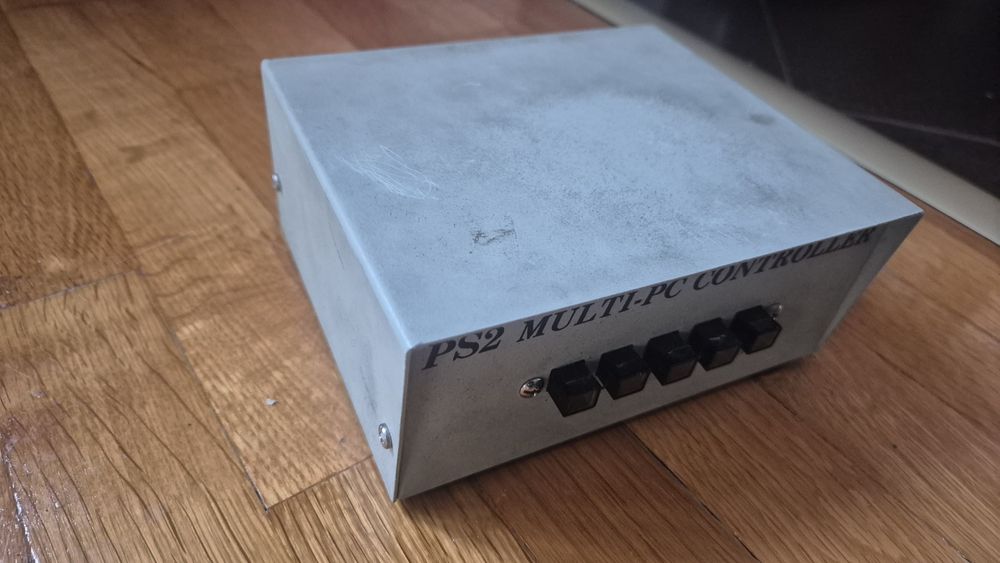 Различни видове суичове