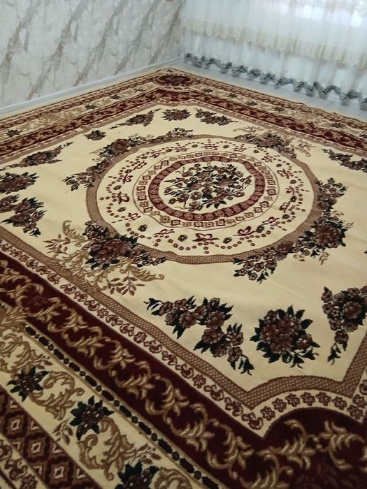 Продаётся ковер
длина 6 м
ширина 3 м
новый, не использовался
цена: 3 м