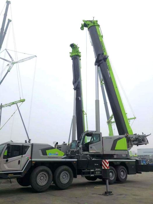 Avtokran (Автокран) Zoomlion ZTC 1000 VS 562 100 tonnalik