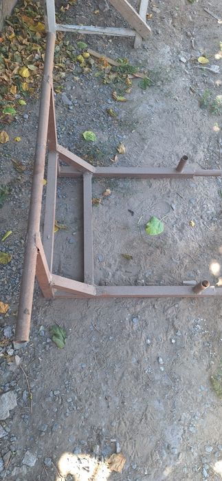 Turnik brus satiladi 200 min.