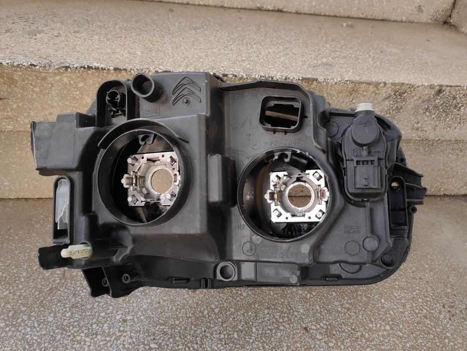 Фарове Citroen C3 ляв десен /Фарове Ситроен Ц3 /Фар Citroen C3 Оригина