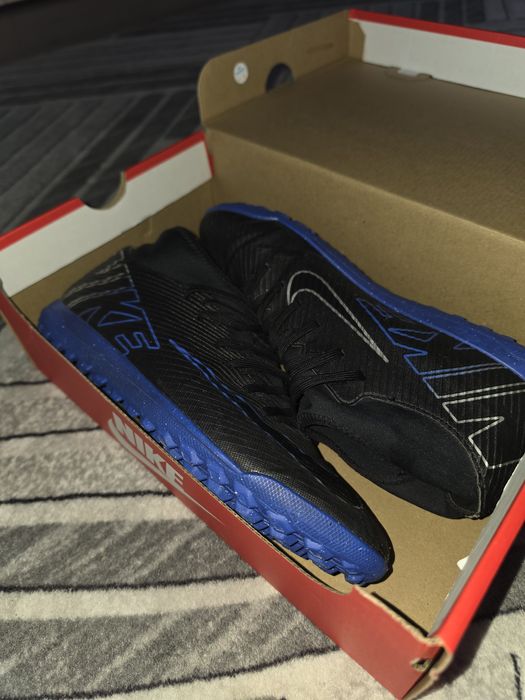 Футболни обувки Mercurial Superfly 9 Club,42 номер, черно кралско сини