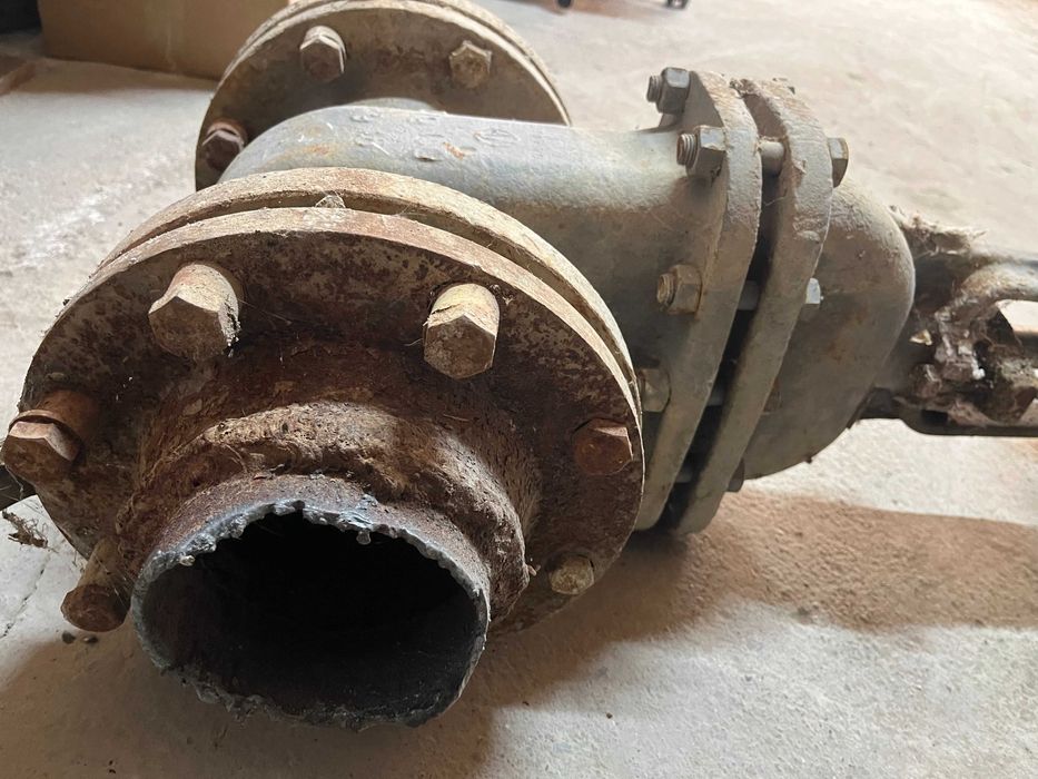 Задвижка диаметр 150