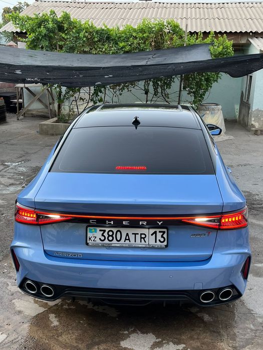 Автомобиль Аризо 8