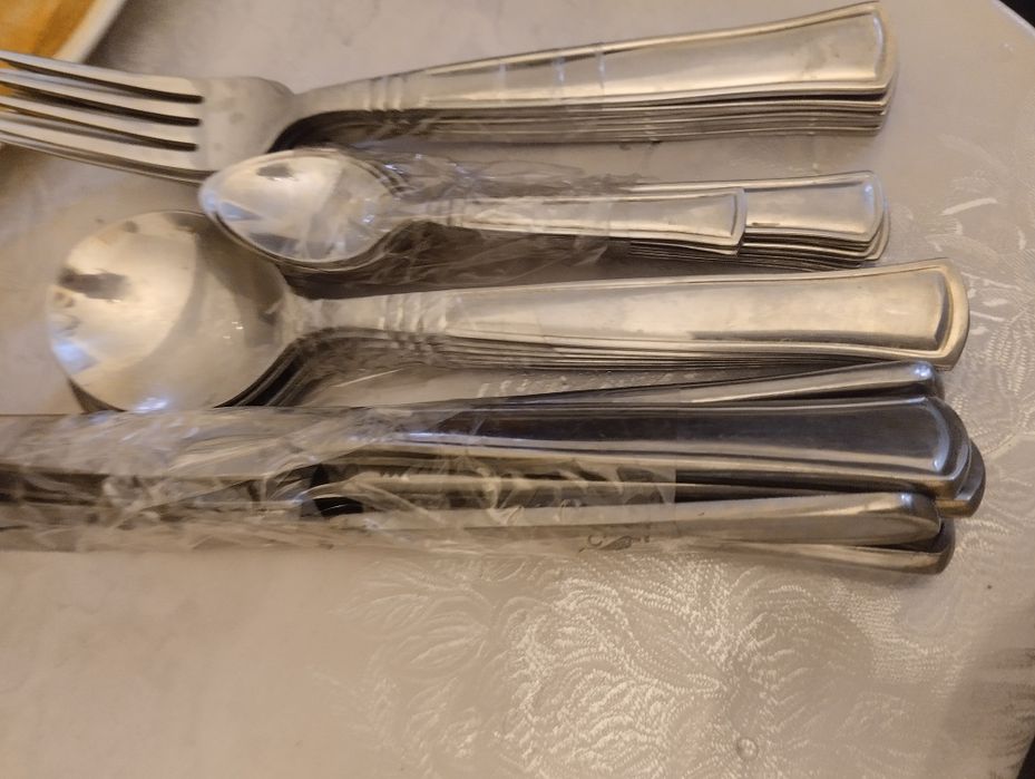 Набор ложек вилок