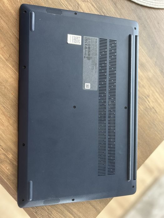 Laptop LENOVO IdeaPad 1 15IJL7 - ideal pentru scoala