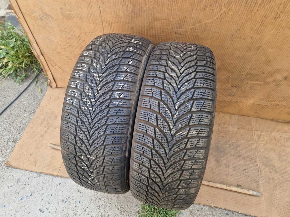 2 Nexen R18 235/55 Зимни гуми  DOT2722