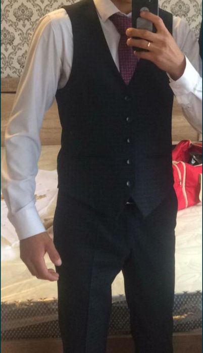 Продам костюм хорошего качества