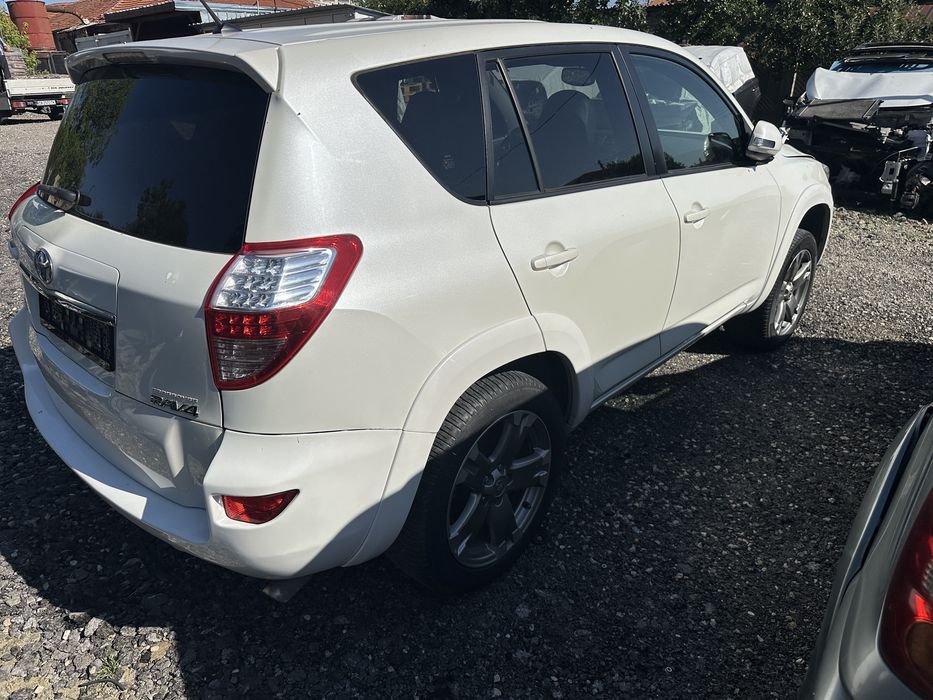 Toyota Rav4 Тойота Рав4 2.2 150 кс 2011г НА ЧАСТИ!
