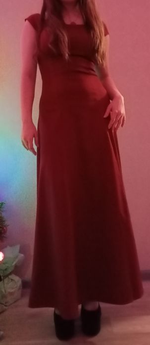 Продаются платья