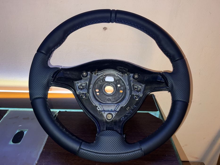 Volan golf 4 /passat/ polo 3 spite