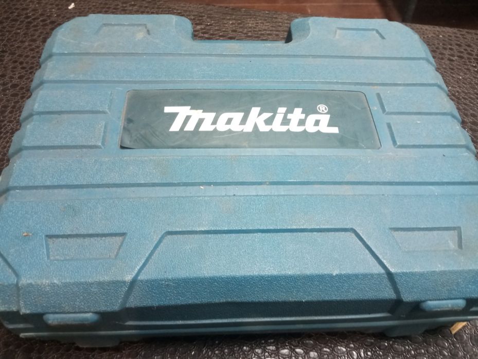 Ъглошлайф Makita