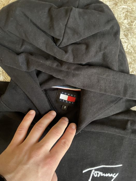 Hanorac Tommy in stare buna