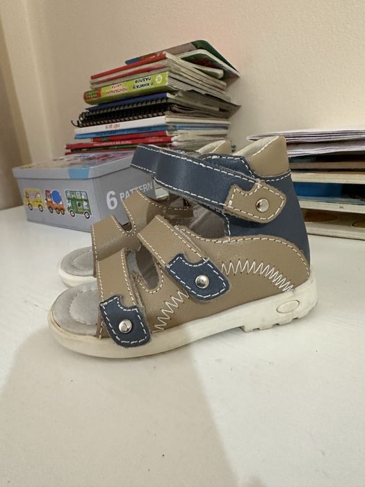 Ортопедические сандали 10 000