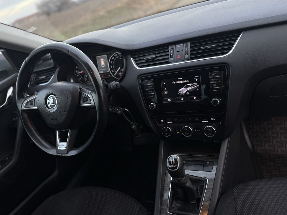 Skoda octavia Scout 2015 150 CP Euro 6 IMPECABIL
