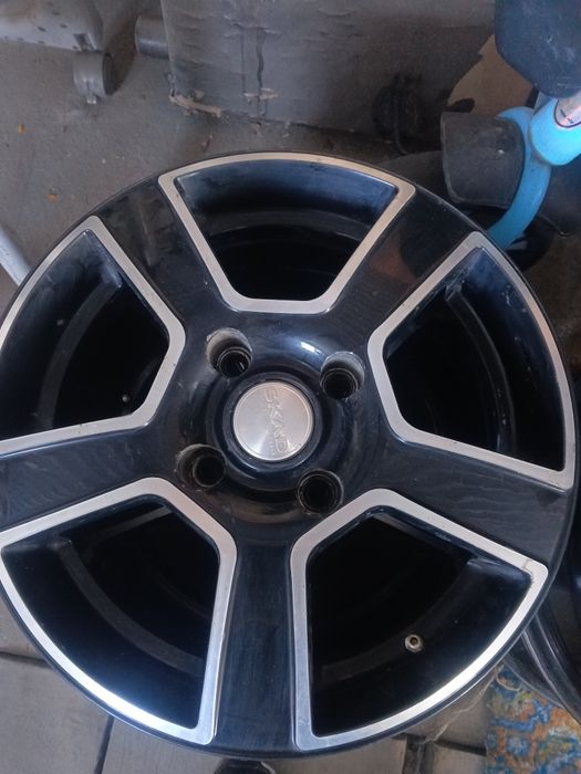 Продам диски R15 4/114.3