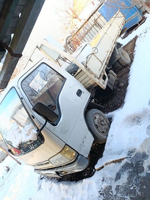 Продам машина на активном ходу