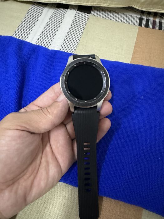 Продам часы Samsung Watch
