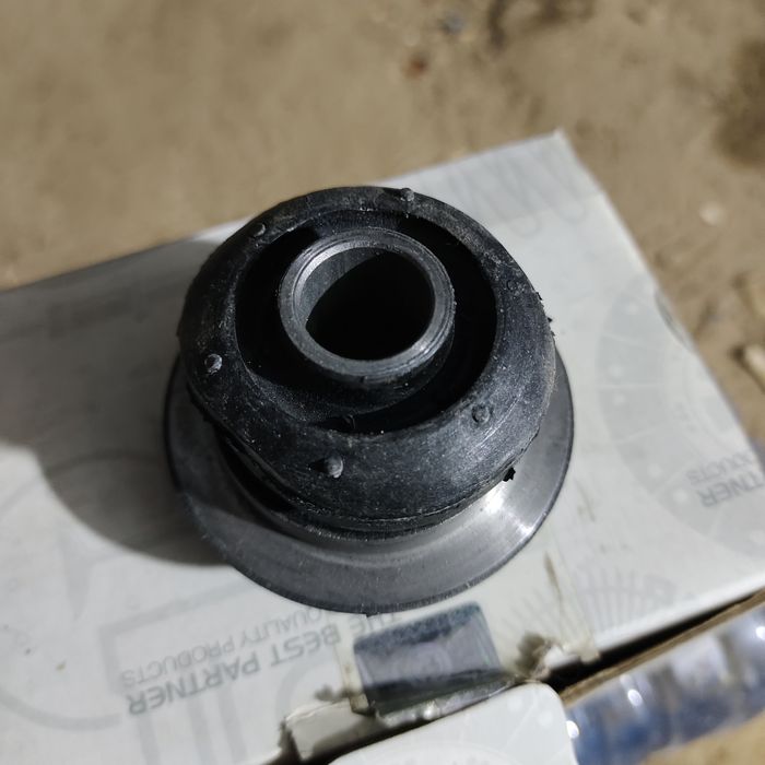 Проам сайлентблок рычага Мерседес