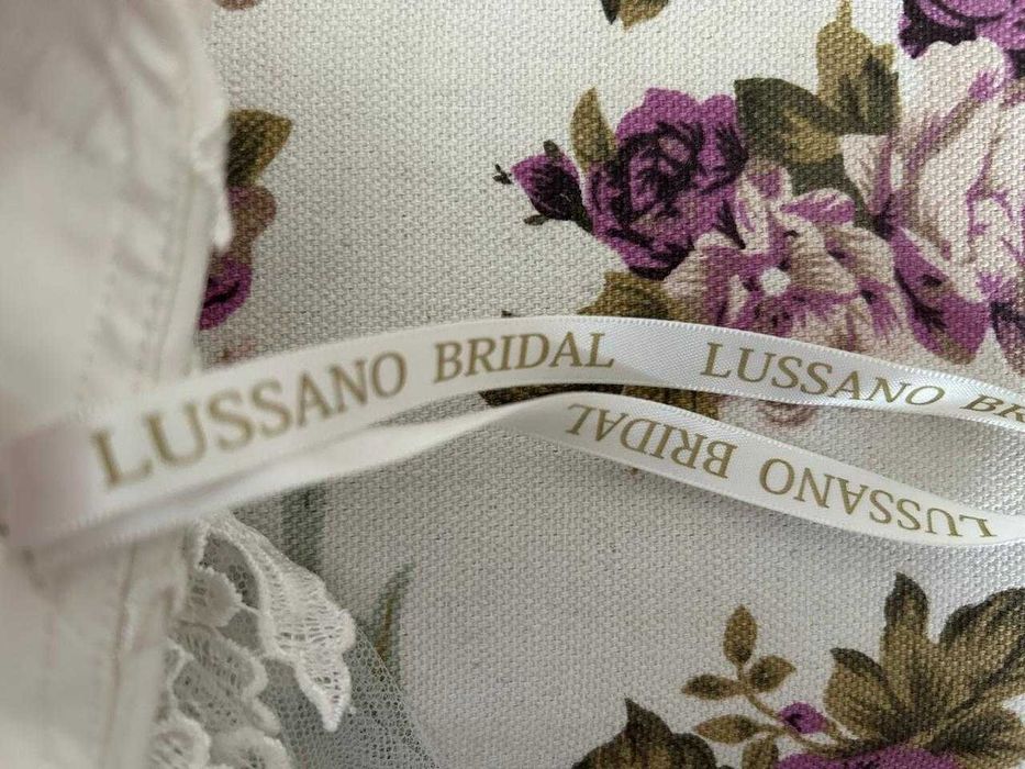 Свадебное платье б/у