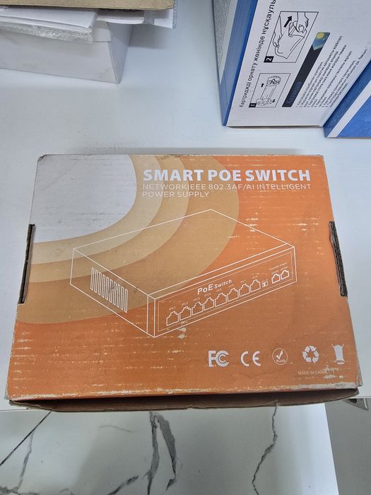 Сетевой видеорегистратор HiWatch и PoE Switch