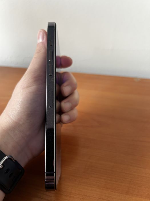 Продам Айфон 14 pro max 128гб