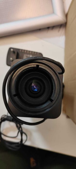 Cameră IP Sony SNC-VB635 Full HD + obiectiv Fujinon + alimentator