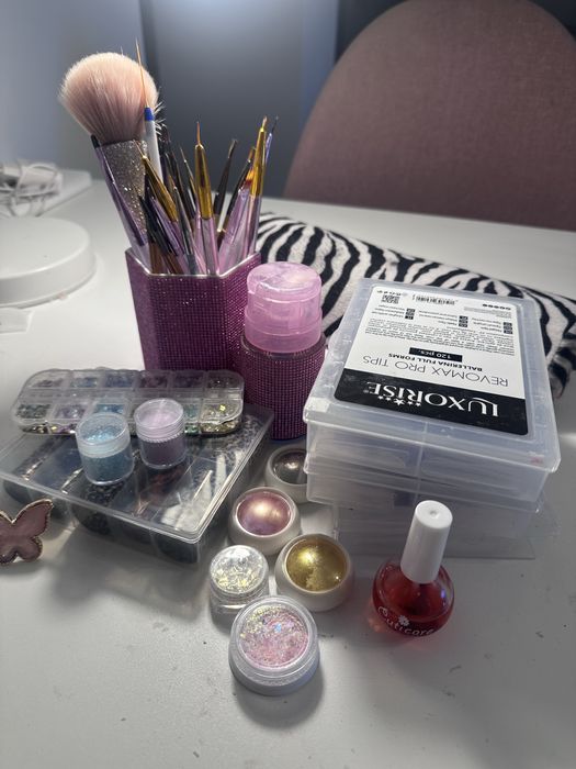 Accesorii pentru manichiura