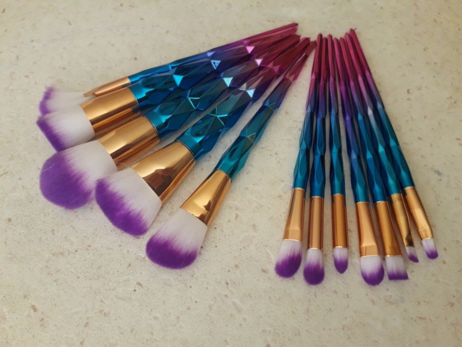 038 нови комплекти четки за грим Диамант 12 бр Diamond brushes