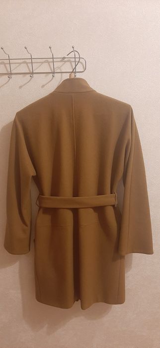 Женское пальто 46 размер