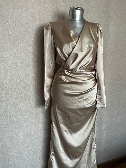 Нова луксозна рокля