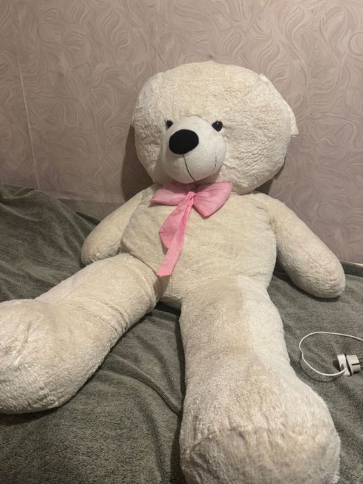 Мишка большой белый