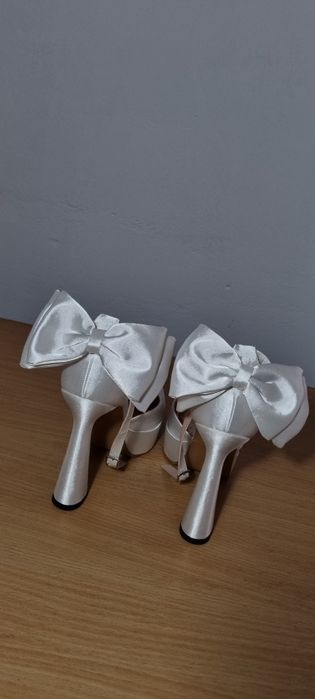 Pantofi eleganți de mireasă / nuntă cu fundă și platformă Shein - Mărimea 36 (Noi)