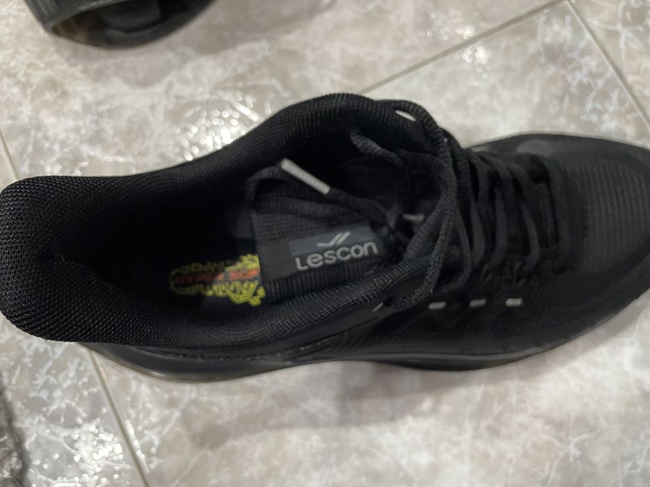 Маратонки Lescon 40 номер