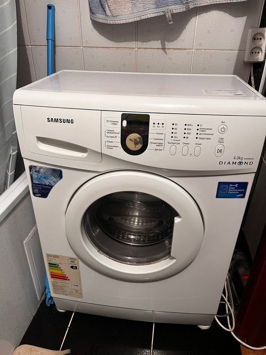 Продам стиральную машину