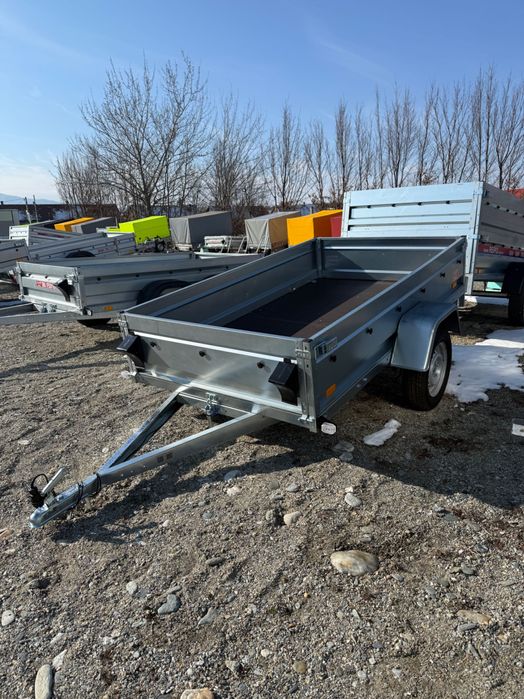 Remorca 750 KG Calitate pentru oamenii gospodari