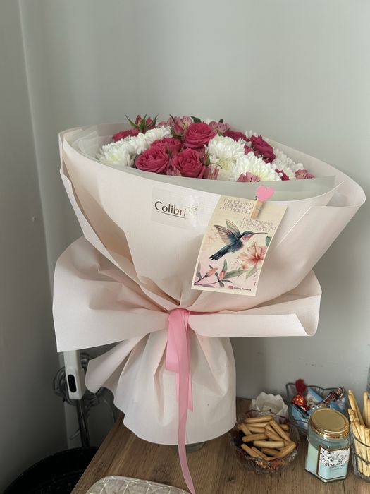 Пышный красивый букет