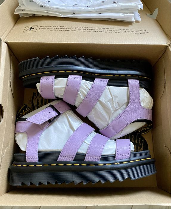 Sandale Dr Martens, mărimea 40, superbe