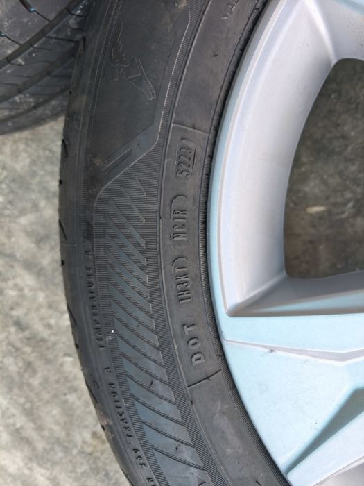 17" оригинални алуминиеви джанти за Toyota Chr.