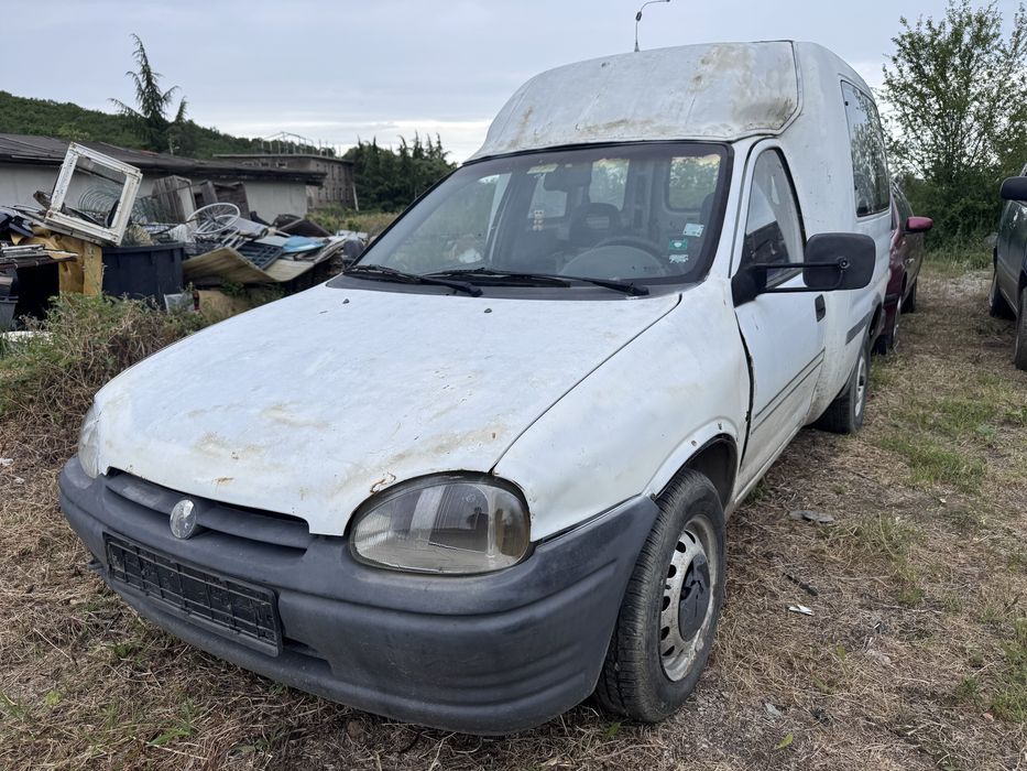 Opel Combo 1.4si 75кс 1997г На Части