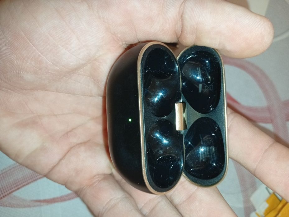 Huawei free buds pro 4