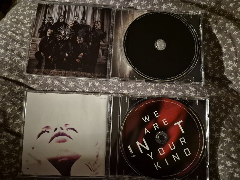 Slipknot We are not your kind + .5: The great chapter 2 диска в комплект