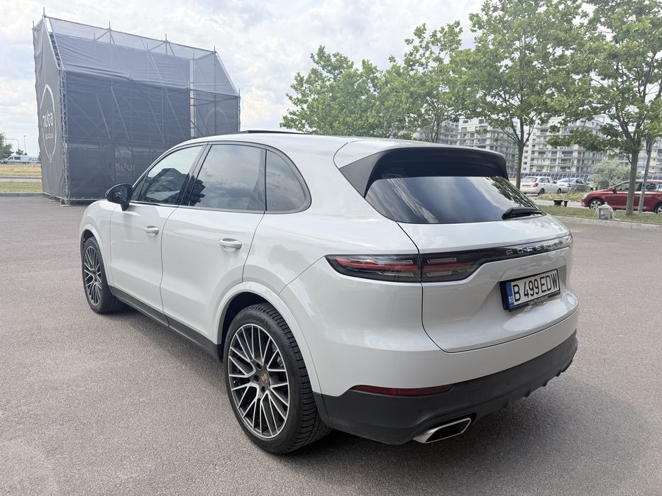 Porsche cayenne - Soft  Close - Extra Full - Absolut impecabila in garantie pana in martie 2028 - posibilitate predare leasging